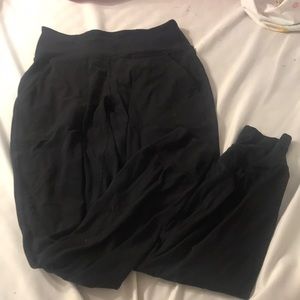 Black Lululemon Align Joggers